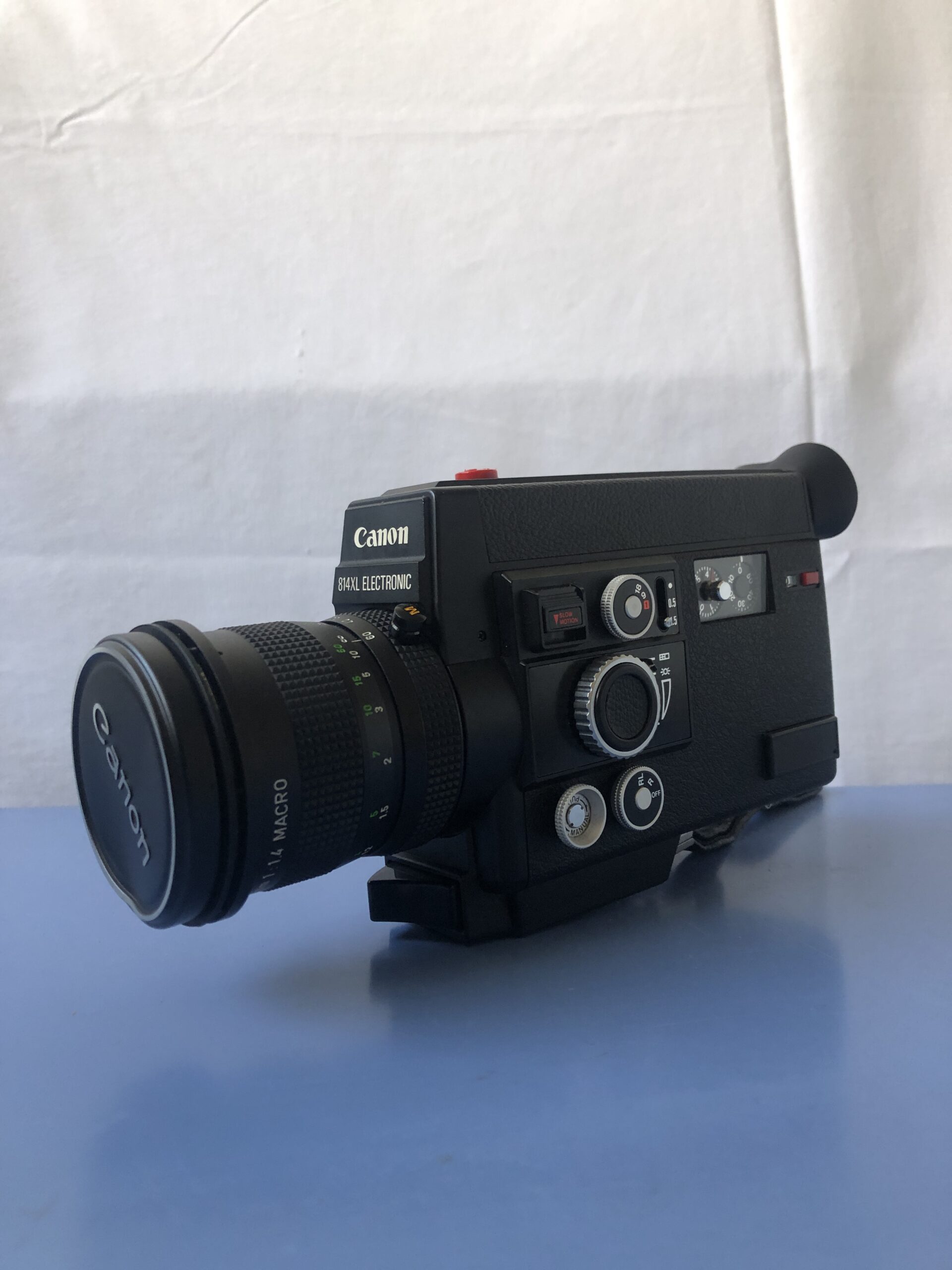 Camera Super 8 Canon 814 XL – Image 3